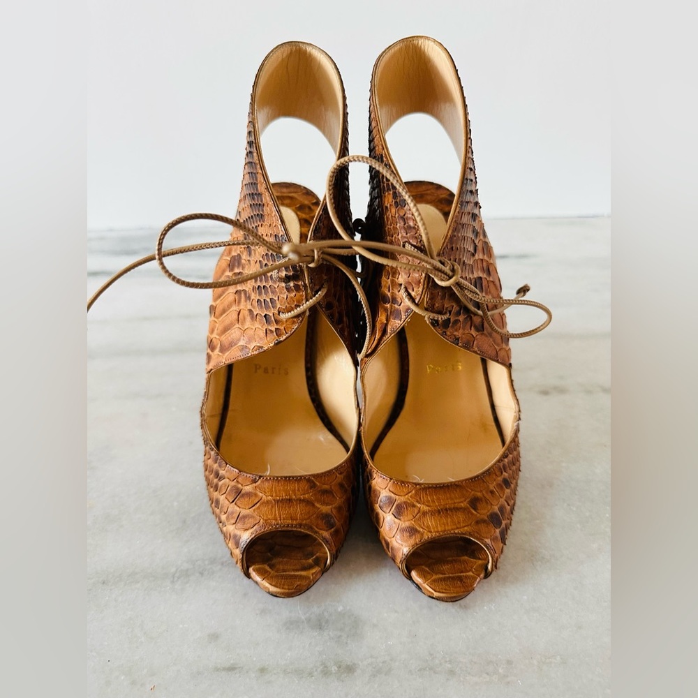 Elegant Brown Peep-Toe Heels